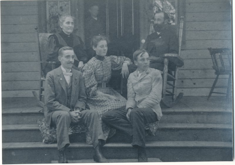 Fraleighs at Rose Hill: Lucy, John, Curtis, Rosalie, Herbert
