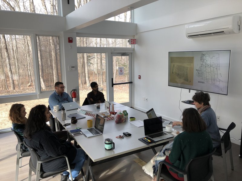 Emily Majer giving the orientation seminar on Red Hook's history