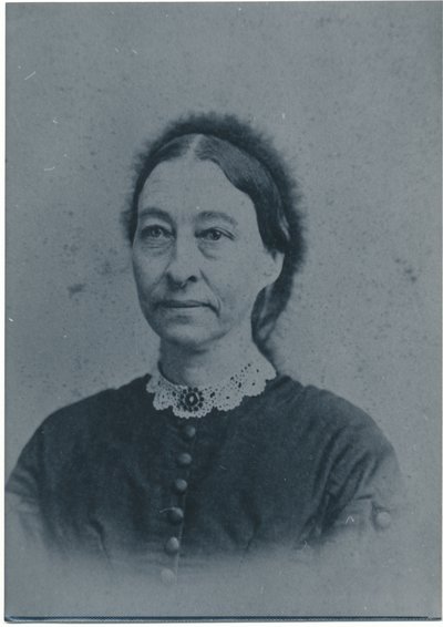 Regina Waldof older.jpg