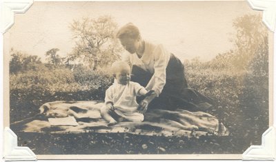 Rosalie and John Losee 1908.jpg