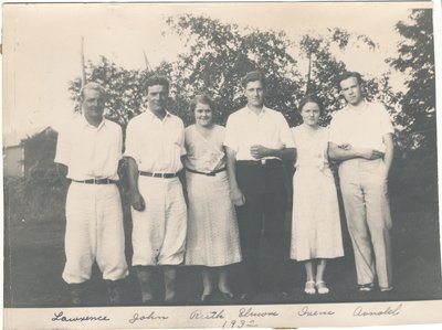rose hill cousins 1932.jpg